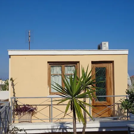 Hotel Via Via *